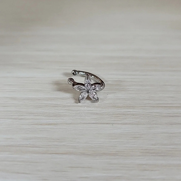 Crystal Flower Ear Cuff - Picture 5 of 9